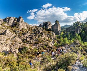 MOURÈZE, SON CIRQUE DOLOMITIQUE ET DÉGUSTATION DU TERROIR