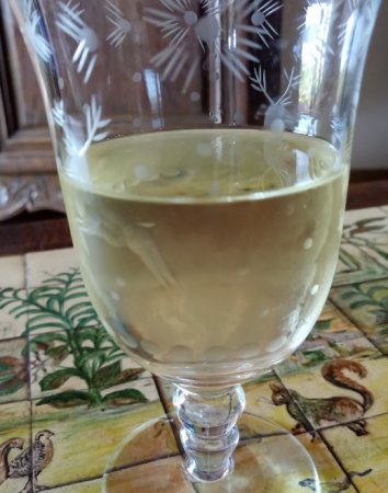 Verre de Tarral Blanc © Mathilde Bavoillot Verre de Tarral Blanc