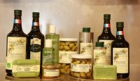 Produits du terroir – Huile d’olive, savons bio, gel douche, olives de table Lucques - Coopérative L'Oli d'Oc