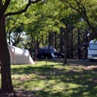 CAMPING LES ARCADES "AIRE NATURELLE"