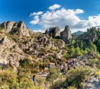 MOURÈZE, SON CIRQUE DOLOMITIQUE ET DÉGUSTATION DU TERROIR