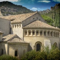 Saint-Guilhem-le-Désert-– abbaye de Gellone