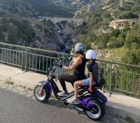 scoot and gau © scoot and gau