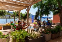 TERRASSE Base de plein air du salagou &copy;Herv&eacute;_Leclair 